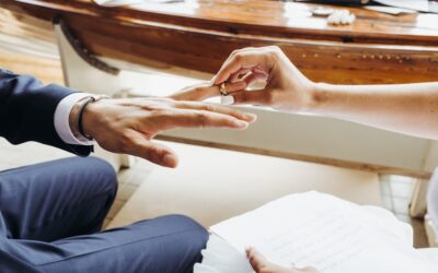Casarse ante notario: una opción rápida, cómoda y legal